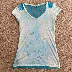 BKE Blue and Yellow Short Sleeve Tee